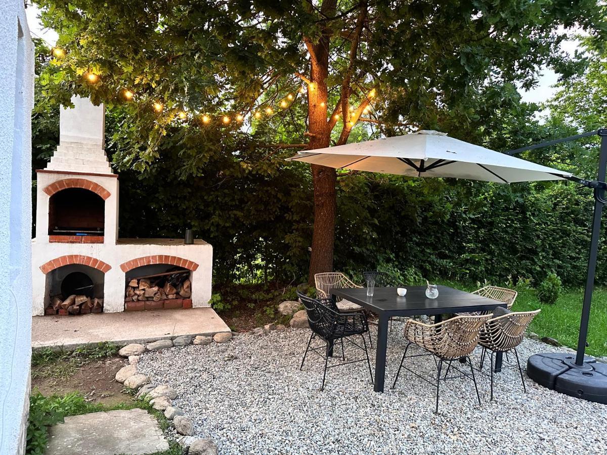 Cuib Din Fagaras Villa อาวริก ภายนอก รูปภาพ