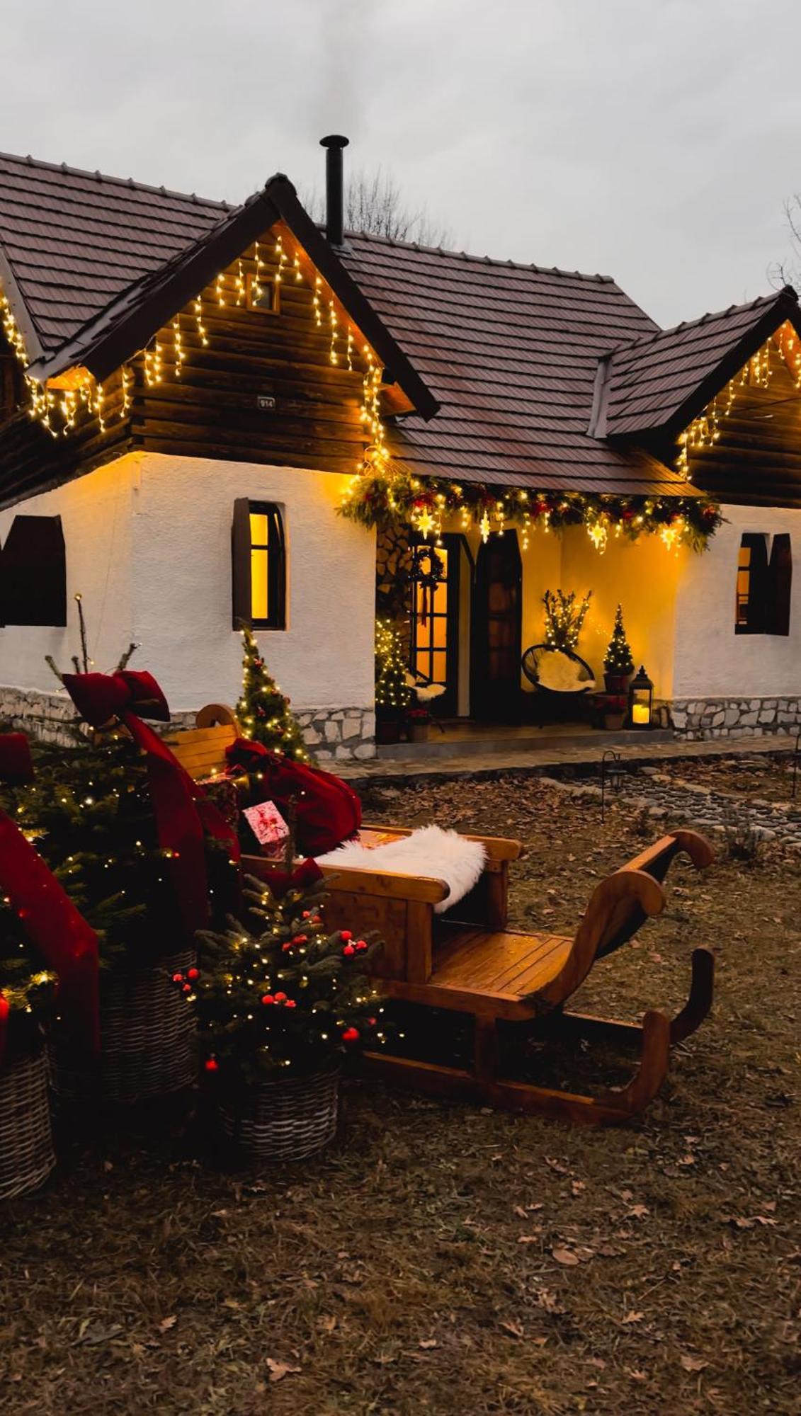 Cuib Din Fagaras Villa อาวริก ภายนอก รูปภาพ